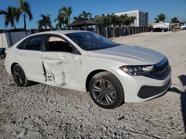 3VWEM7BU0PM045026 - 2023 VOLKSWAGEN JETTA SE 白色 照片 4