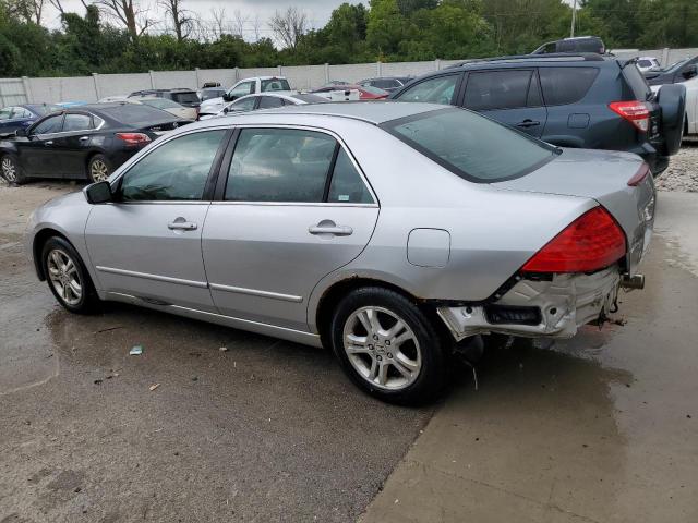 1HGCM56357A094849 - 2007 HONDA ACCORD SE SILVER photo 2