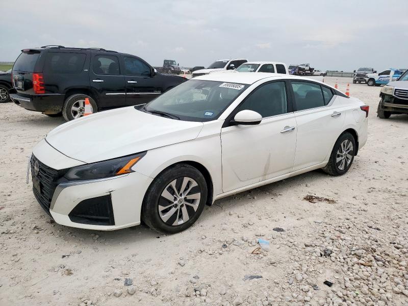 2023 NISSAN ALTIMA S, 