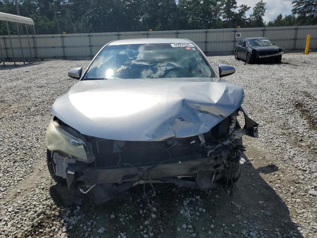 4T1BF1FKXHU350970 - 2017 TOYOTA CAMRY LE SILVER photo 5