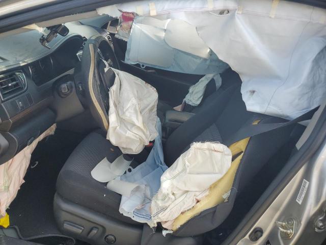 4T1BF1FKXHU350970 - 2017 TOYOTA CAMRY LE SILVER photo 7