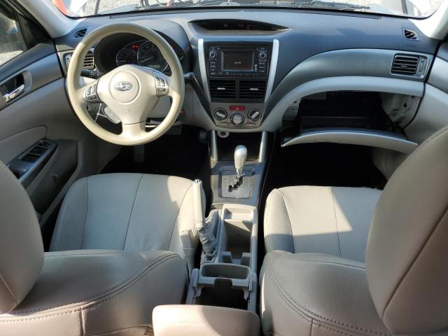 JF2SHADC5DH446701 - 2013 SUBARU FORESTER 2.5X PREMIUM WHITE photo 8