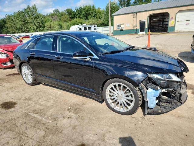 3LN6L2JK9GR618954 - 2016 LINCOLN MKZ BLACK photo 4