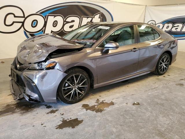 4T1G11AK6RU889230 - 2024 TOYOTA CAMRY SE NIGHT SHADE CHARCOAL photo 1