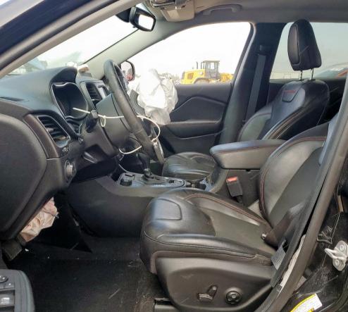 1C4PJMBX0LD649470 - 2020 JEEP CHEROKEE TRAILHAWK BLACK photo 7