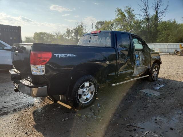 5TFUM5F18BX020431 - 2011 TOYOTA TUNDRA DOUBLE CAB SR5 BLACK photo 3