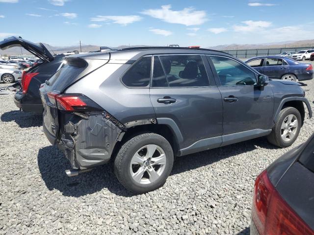 2T3P1RFVXMW201974 - 2021 TOYOTA RAV4 XLE GRAY photo 3
