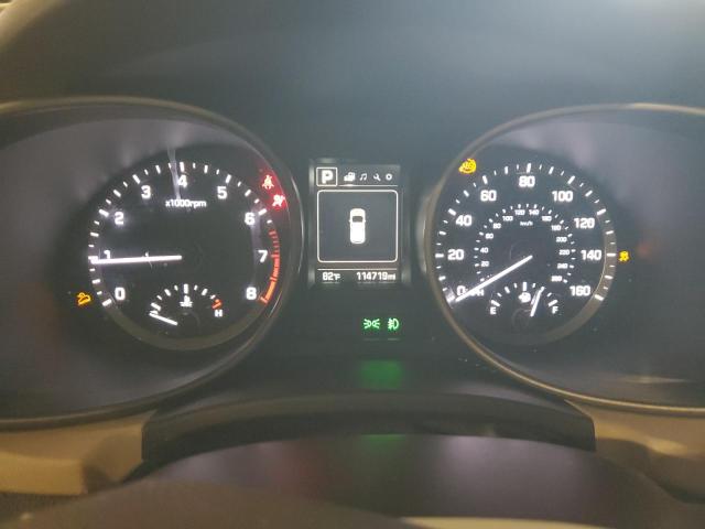 5NMZU3LB1HH003480 - 2017 HYUNDAI SANTA FE S WHITE photo 9