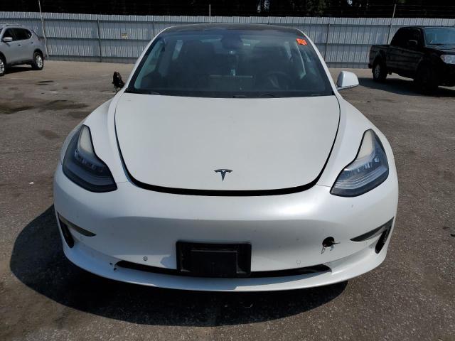5YJ3E1EA2KF466510 - 2019 TESLA MODEL 3 WHITE photo 5