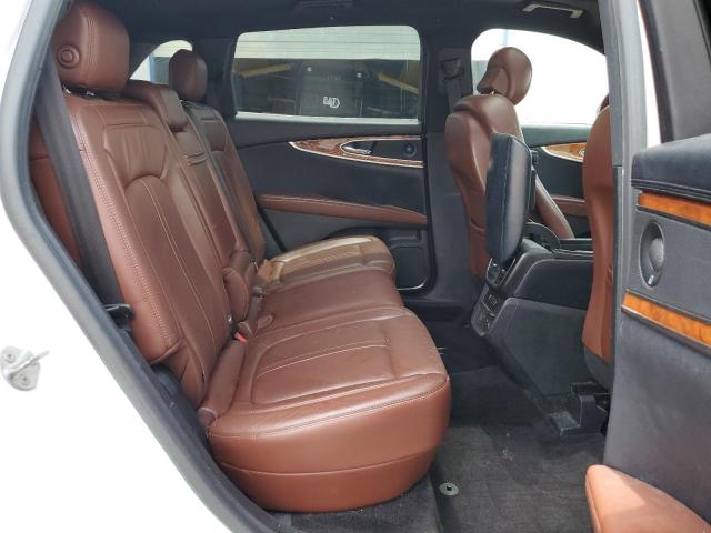2LMTJ6LRXGBL42748 - 2016 LINCOLN MKX RESERVE 白色 照片 11