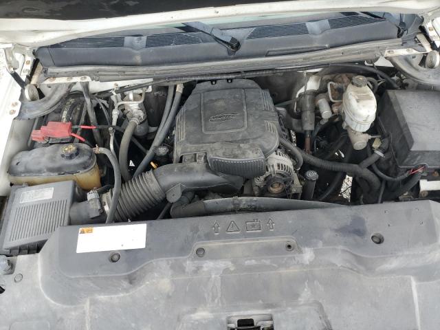 1GB0CVCG1BF180235 - 2011 CHEVROLET SILVERADO C2500 HEAVY DUTY WHITE photo 11