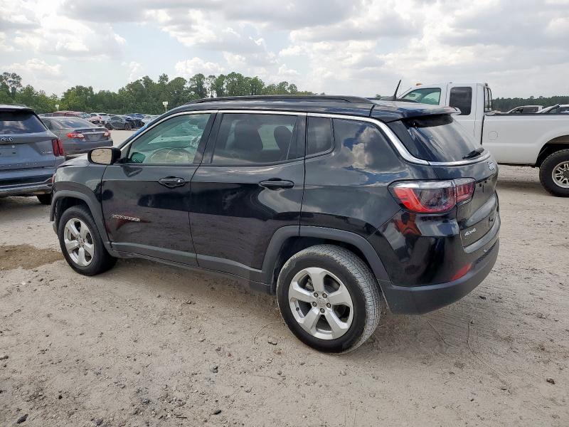 3C4NJDBBXMT584022 - 2021 JEEP COMPASS LATITUDE შავი ფოტო 2