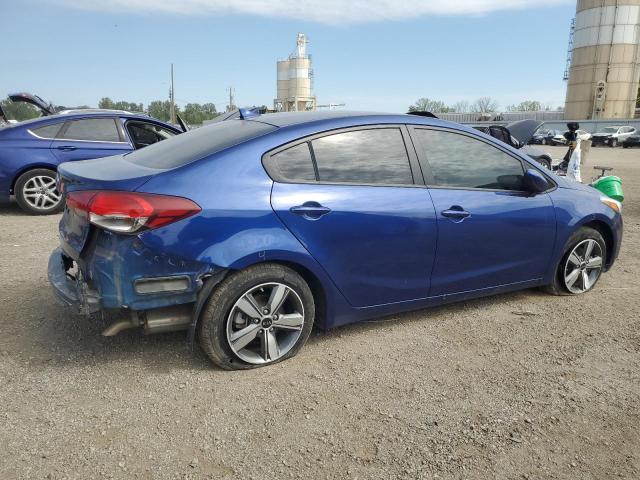 3KPFL4A76JE173616 - 2018 KIA FORTE LX BLUE photo 3