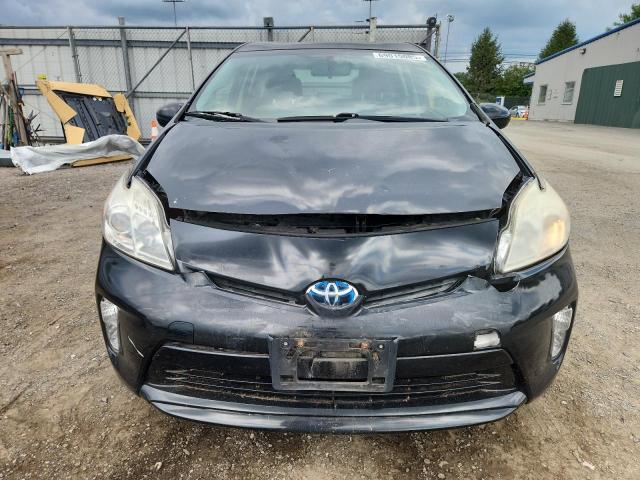JTDKN3DU8D5640054 - 2013 TOYOTA PRIUS Schwarz Foto 5
