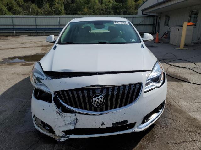 2G4GL5EX8G9140320 - 2016 BUICK REGAL WHITE photo 5