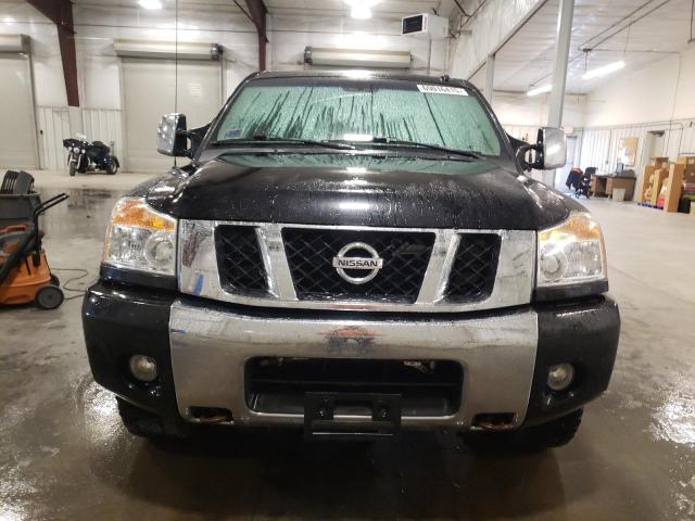 1N6AA0EC0BN302184 - 2011 NISSAN TITAN S 黑色 照片 5