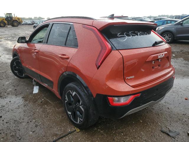 KNDCR3L15P5045232 - 2023 KIA NIRO WIND ORANGE photo 2