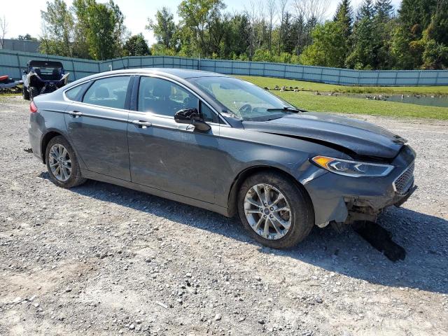 3FA6P0SU7KR192483 - 2019 FORD FUSION TITANIUM GRAY photo 4