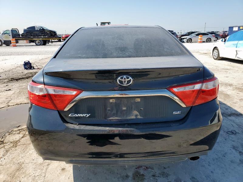 4T1BF1FK6FU090483 - 2015 TOYOTA CAMRY LE 黑色 照片 6