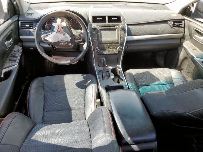 4T1BF1FK6FU090483 - 2015 TOYOTA CAMRY LE 黑色 照片 8