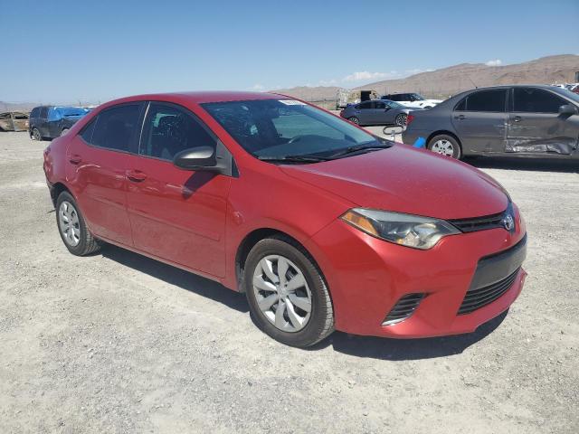 5YFBURHE9FP332504 - 2015 TOYOTA COROLLA L RED photo 4