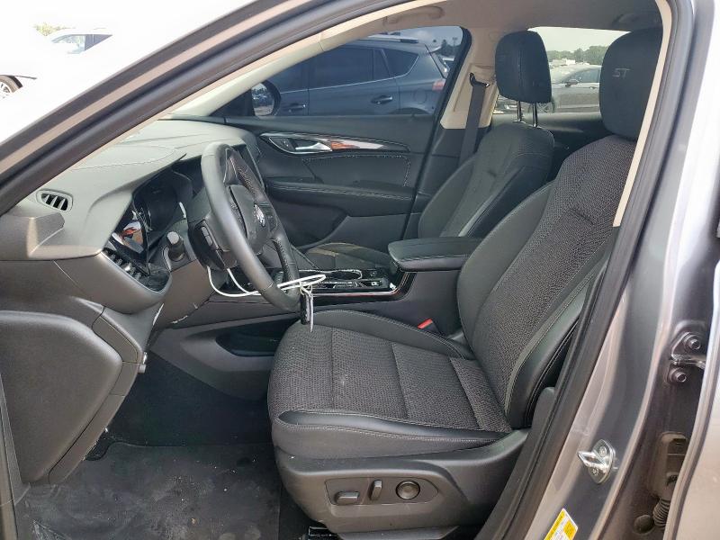 LRBAZLR46ND053107 - 2022 BUICK ENVISION PREFERRED GRAY photo 7