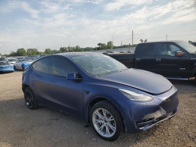5YJYGDEE9LF015144 - 2020 TESLA MODEL Y BLUE photo 4