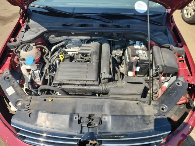3VWDB7AJ3HM261320 - 2017 VOLKSWAGEN JETTA SE RED photo 11