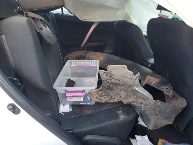 JTMZFREV7HJ705771 - 2017 TOYOTA RAV4 LE WHITE photo 10