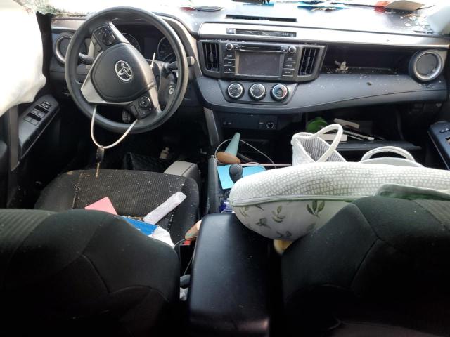 JTMZFREV7HJ705771 - 2017 TOYOTA RAV4 LE WHITE photo 8