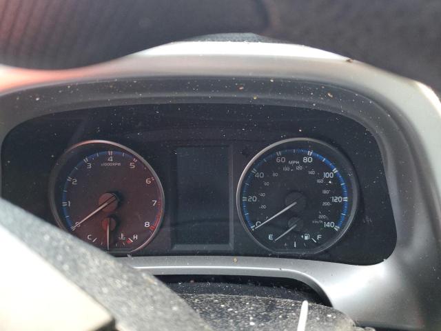 JTMZFREV7HJ705771 - 2017 TOYOTA RAV4 LE WHITE photo 9