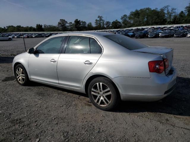 3VWSF81K76M716595 - 2006 VOLKSWAGEN JETTA 2.5 OPTION PACKAGE 1 SILVER photo 2