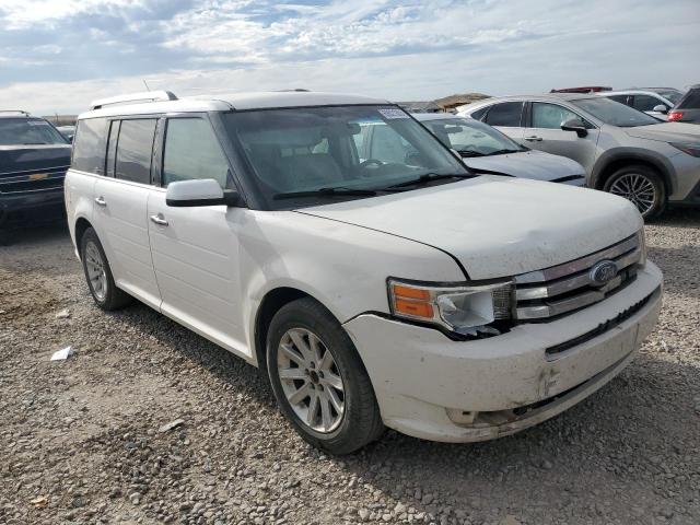 2FMHK6CC1BBD27588 - 2011 FORD FLEX SEL WHITE photo 4