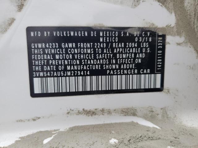 3VW547AU5JM279414 - 2018 VOLKSWAGEN GTI S WHITE photo 12