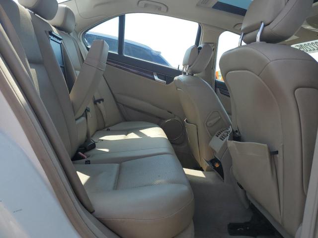 WDDGF8BB4AR125449 - 2010 MERCEDES-BENZ C 300 4MATIC WHITE photo 10