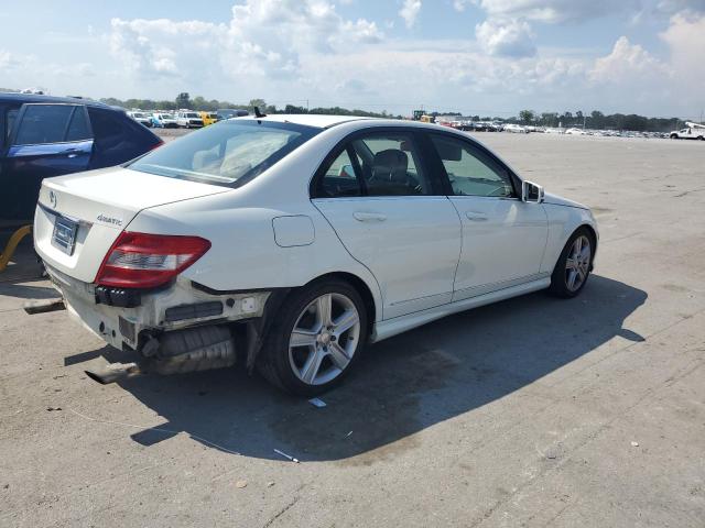 WDDGF8BB4AR125449 - 2010 MERCEDES-BENZ C 300 4MATIC WHITE photo 3