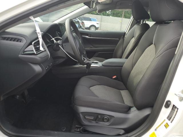 4T1C11AKXRU217136 - 2024 TOYOTA CAMRY LE 白色 照片 7