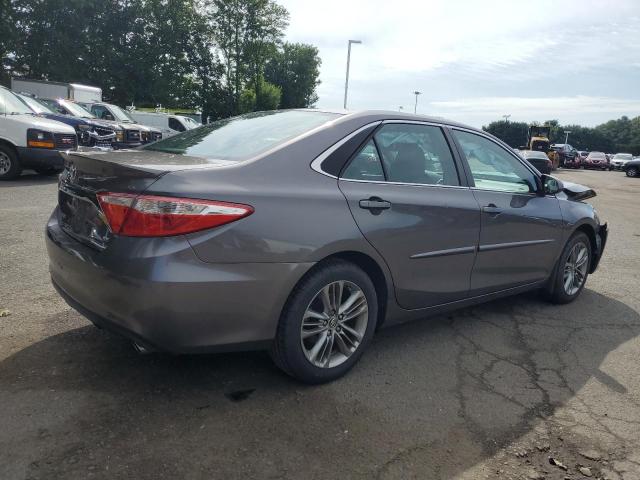 4T1BF1FK1FU104032 - 2015 TOYOTA CAMRY LE GRAY photo 3