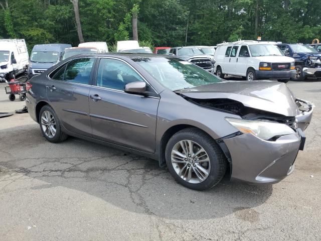 4T1BF1FK1FU104032 - 2015 TOYOTA CAMRY LE GRAY photo 4