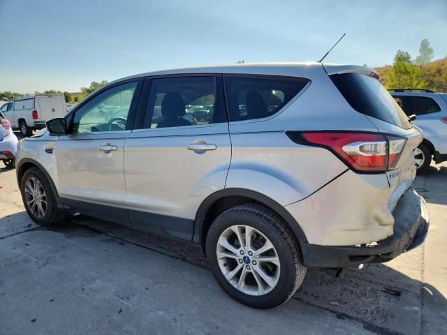 1FMCU9GD2HUC08251 - 2017 FORD ESCAPE SE 银色 照片 2