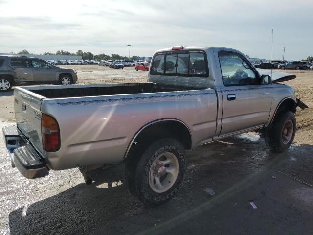 4TANM92N6YZ683817 - 2000 TOYOTA TACOMA PRERUNNER SILVER photo 3