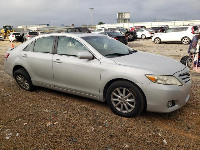 4T1BK3EK9BU629973 - 2011 TOYOTA CAMRY SE SILVER photo 4