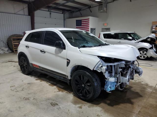 JA4AR3AU5LU019860 - 2020 MITSUBISHI OUTLANDER SPORT ES Սպիտակ լուսանկար 4