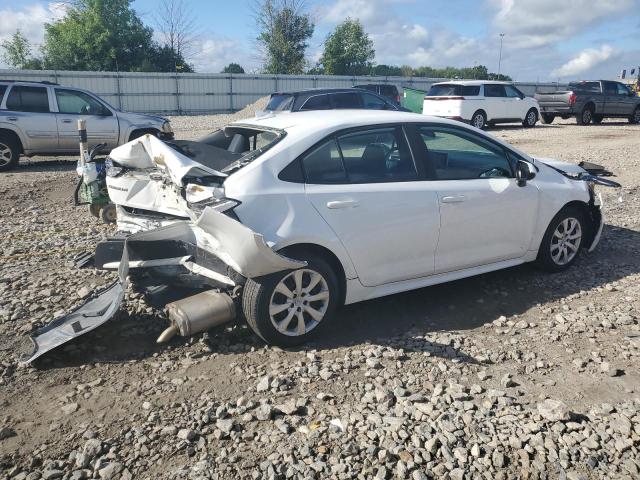 5YFEPRAEXLP062242 - 2020 TOYOTA COROLLA LE WHITE photo 3