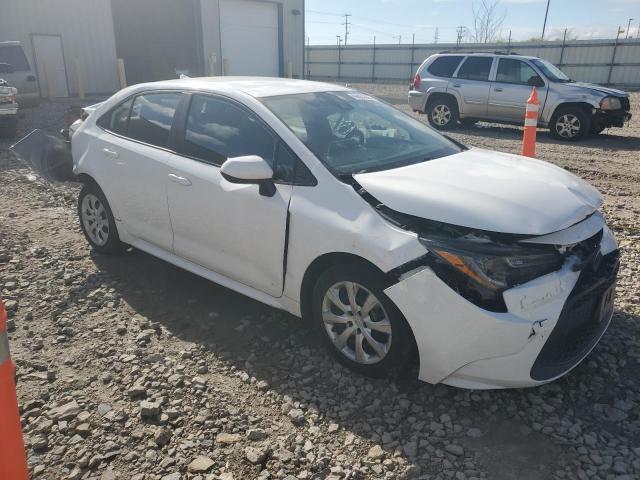 5YFEPRAEXLP062242 - 2020 TOYOTA COROLLA LE WHITE photo 4
