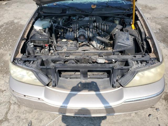 1L1FM81W23Y640410 - 2003 LINCOLN TOWN CAR EXECUTIVE TAN photo 11
