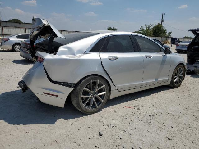 3LN6L2GK0DR805809 - 2013 LINCOLN MKZ SILVER photo 3