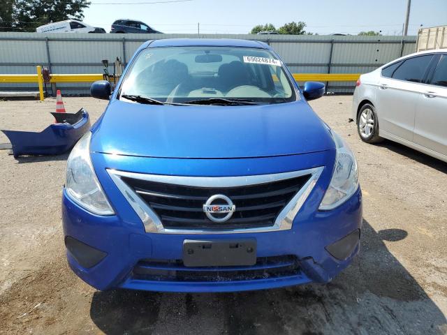 3N1CN7AP2GL872666 - 2016 NISSAN VERSA S BLUE photo 5