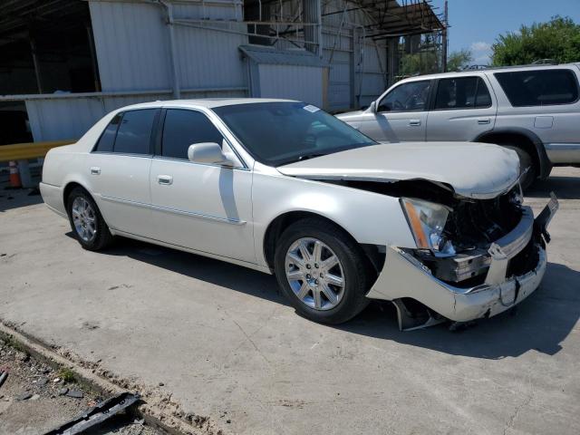 1G6KH5E60BU139037 - 2011 CADILLAC DTS PREMIUM COLLECTION WHITE photo 4