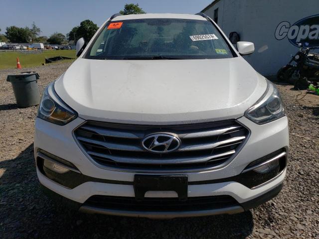 5NMZUDLB2HH031312 - 2017 HYUNDAI SANTA FE S WHITE photo 5